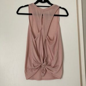 Tie-back workout tank